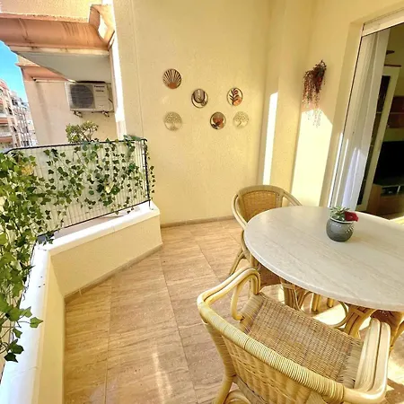 Lejlighed With Two Bedrooms, And Spacious Balcony Torrevieja